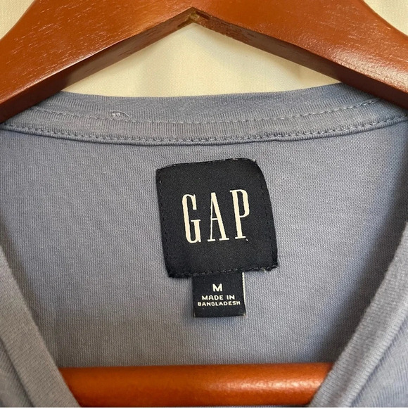 GAP Women’s Blue Periwinkle Shirt Laced Ruffly Sleeves Size Medium - Picture 5 of 10